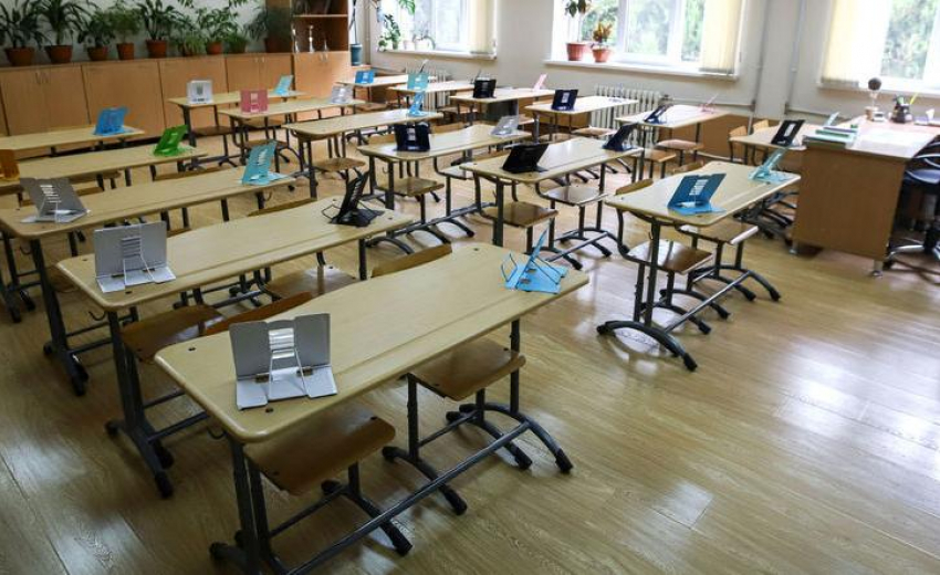 364 ребенка на больничном: в Новороссийске школу закрыли на карантин