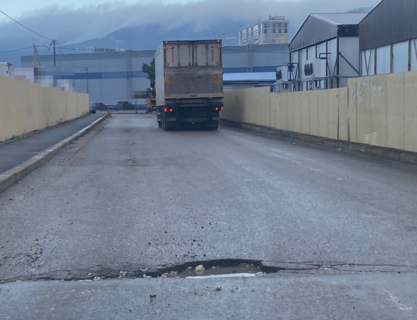 "Реестр ям» составят в Новороссийске: глава города узнал о жутком ДТП