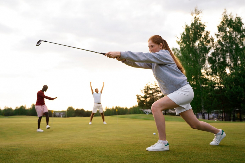 В школах Новороссийска могут появиться занятия по игре в гольф, городки и чирлидингу 