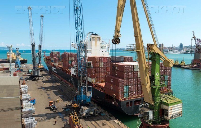 Новороссийский порт удерживает лидерство среди портов России по грузообороту