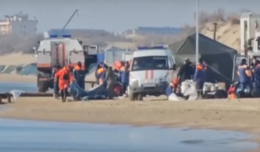 Трагедия в Анапе: при ликвидации мазута погиб водолаз