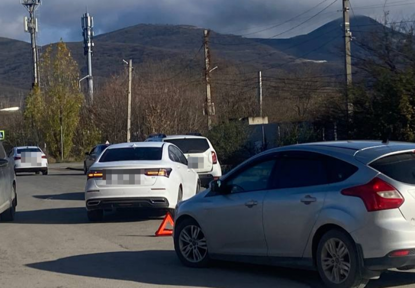 У «Мяты» и в «Красина» пора ставить светофоры: ДТП и пробки в Новороссийске