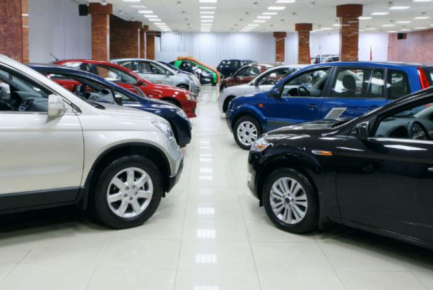 Каждый третий житель России не планирует покупать машину в будущем