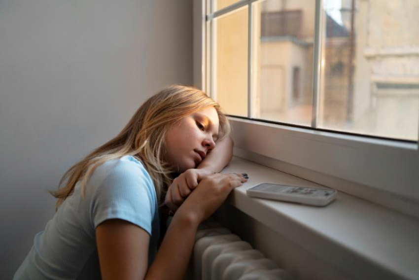 Объявили даты завершения отопительного сезона: новороссийцам греть улицу еще месяц