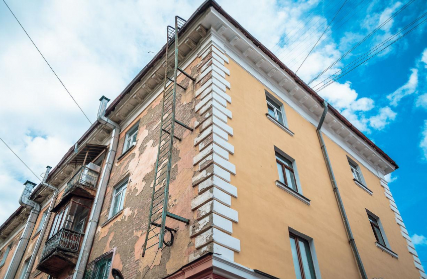 Администрация Новороссийска предлагает ремонтировать фасады за бюджетные деньги