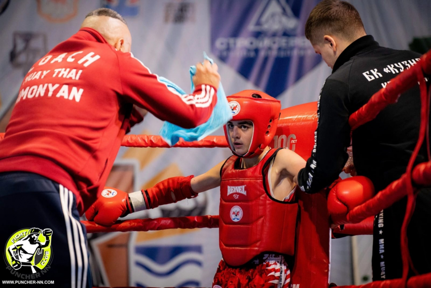 Не спортсмен, а золото: тайбоксер из Новороссийска стал чемпионом и лучшим бойцом общероссийского турнира 