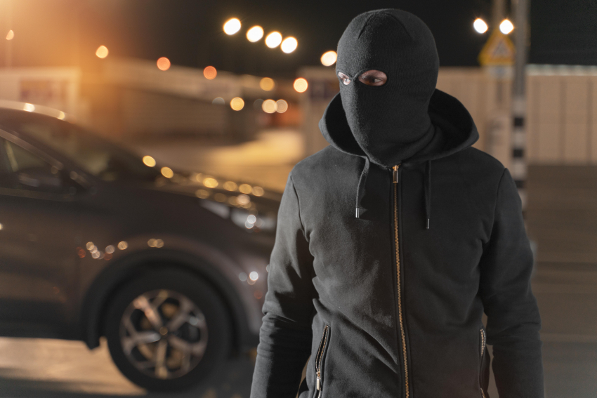 Новороссиец совершил «инструментальное» похищение: теперь готовится писать письма 