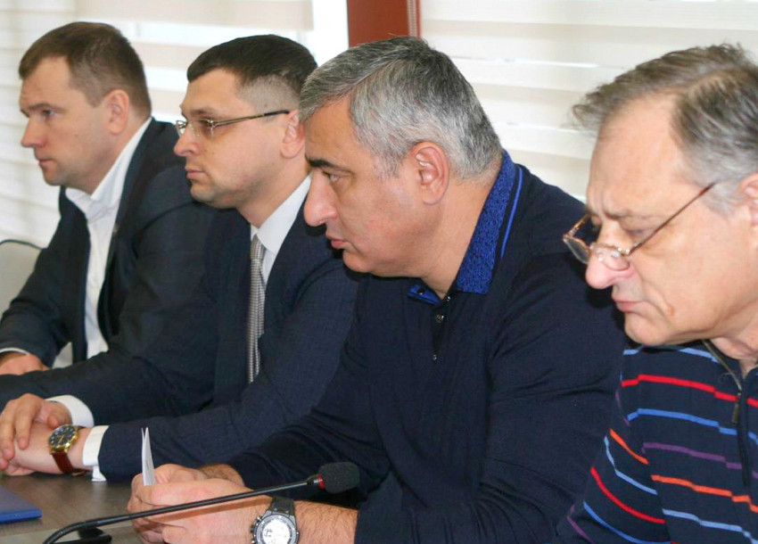 «Блокнот» узнал, какие проблемы ЖКХ волнуют новороссийских депутатов