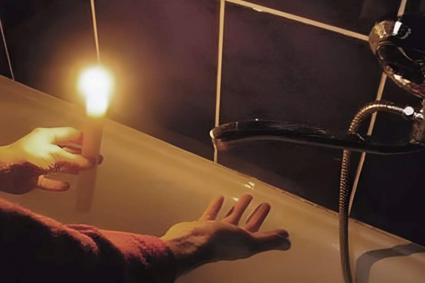 Новороссийцам отключат свет и горячую воду: список адресов 