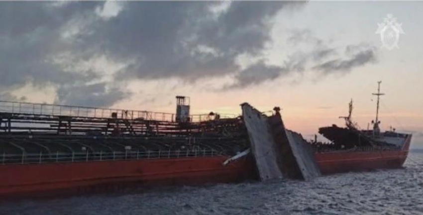 Взрыв на танкере: спасательные судна из Новороссийска отправились в Азовское море 