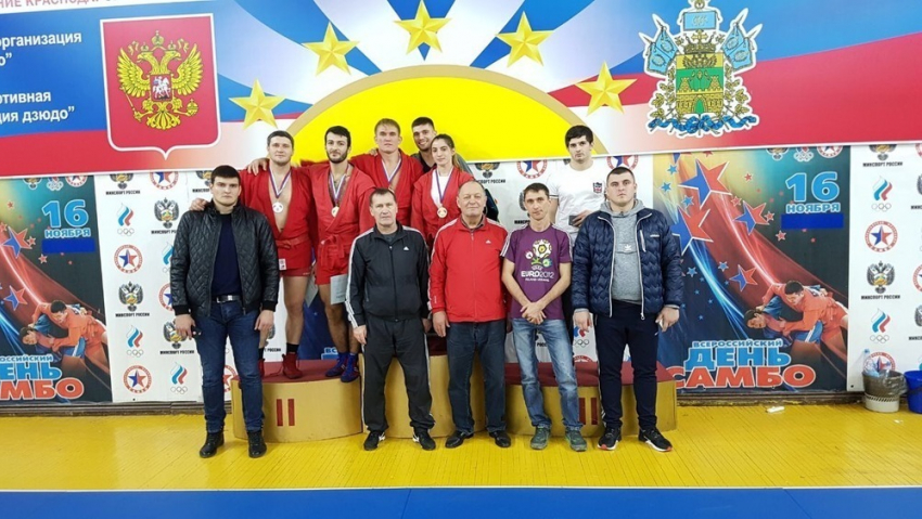 Новороссийские самбисты и борцы блеснули на Чемпионате ЮФО