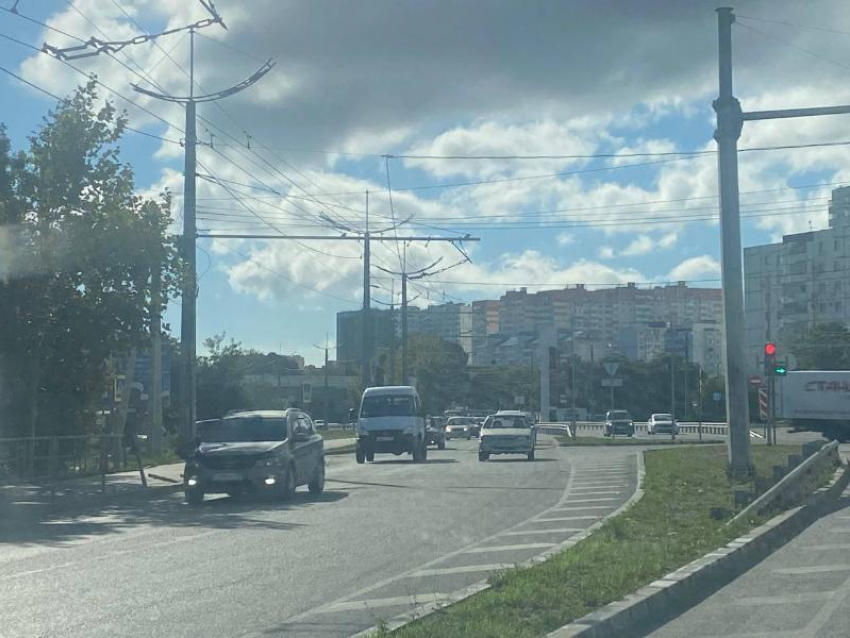 Внимание, водители Новороссийска: возле Западного рынка установят дополнительные знаки