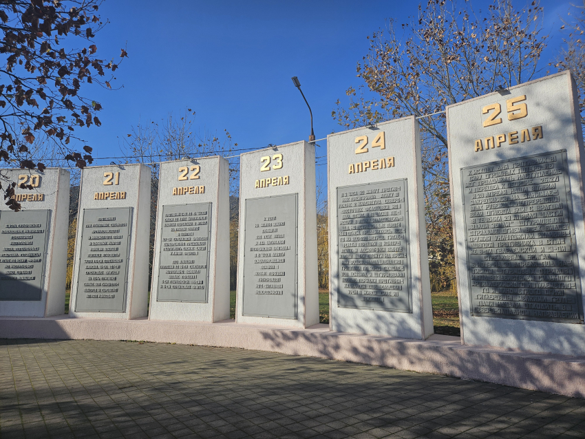 Какие патриотические маршруты Новороссийска нужно обязательно посетить: идеи для долгих прогулок