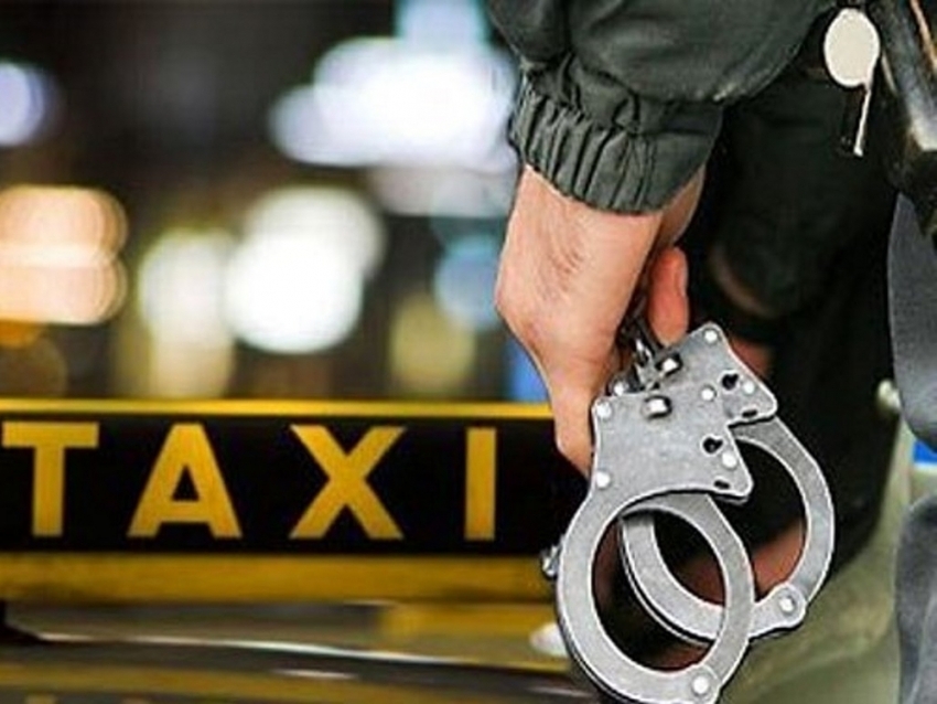 За кражу телефона новороссийскому таксисту грозит до пяти лет лишения свободы
