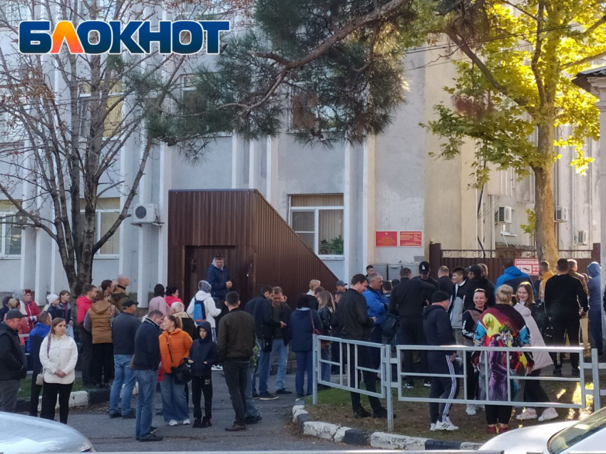Под мобилизацию в Новороссийске попали даже чиновники