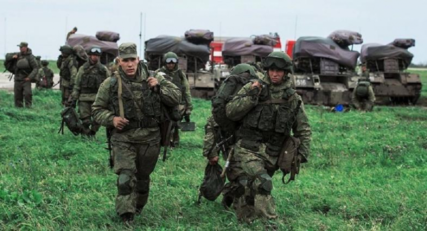 Страсти накаляются: новороссийские солдаты ждут агрессии от Украины в Крыму 