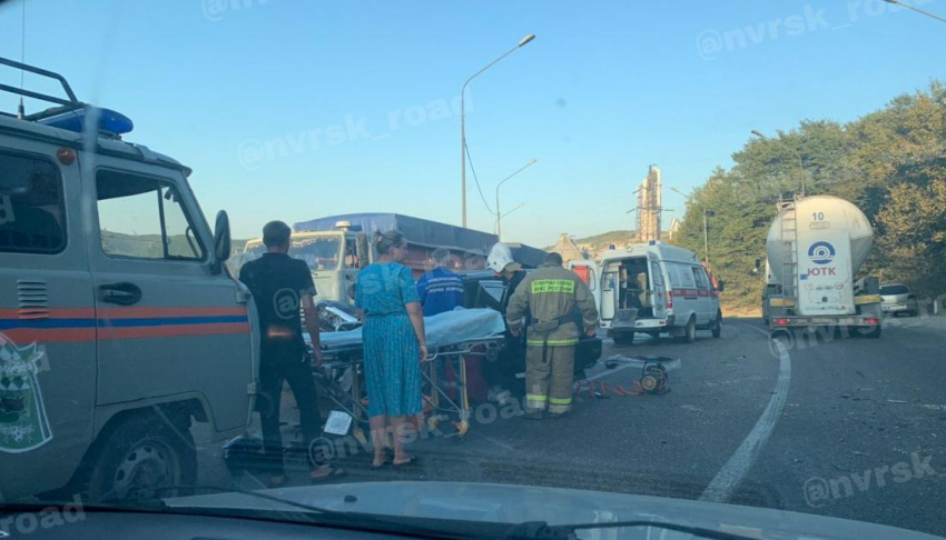 Женщина погибла в страшной аварии под Новороссийском
