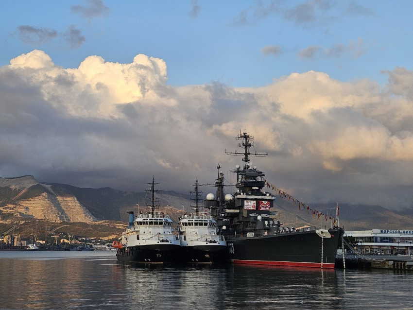 Новороссийцев предупредили о громких звуках в понедельник 8 декабря 