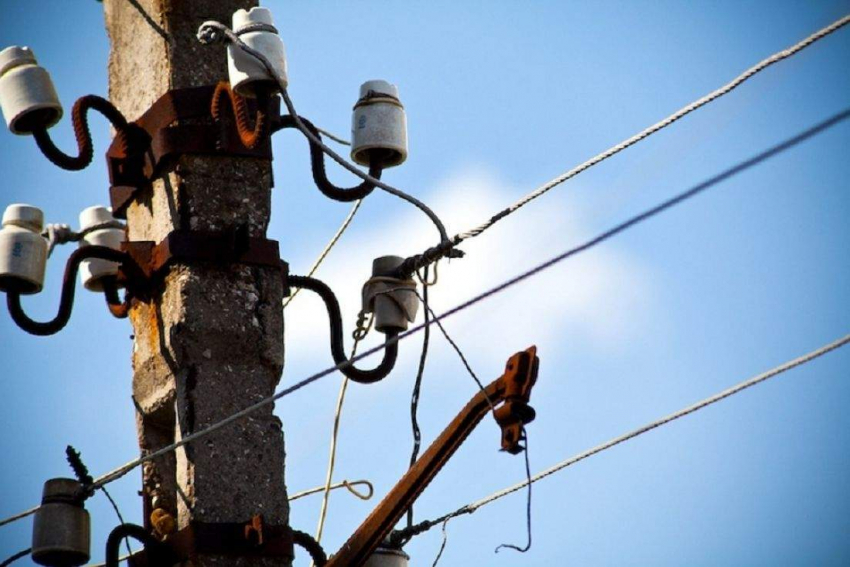 Десять улиц Новороссийска и его пригородов временно будут без электричества