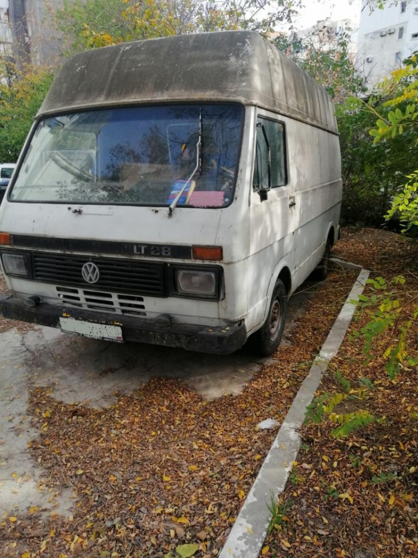 Наркоманы валяются, фургон вызывает подозрения: что смутило бдительного новороссийца