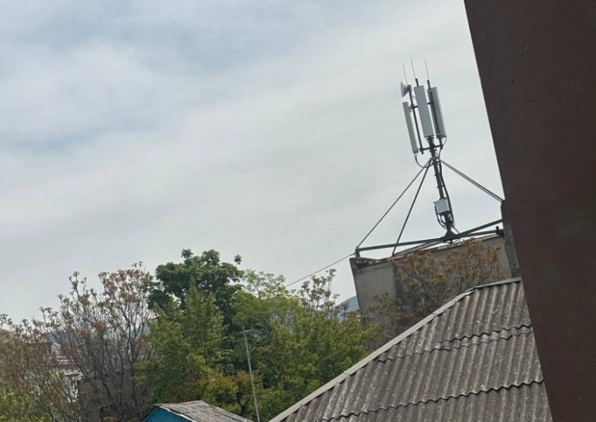 Новороссийцы жалуются на облучение вышкой, возможно 5G