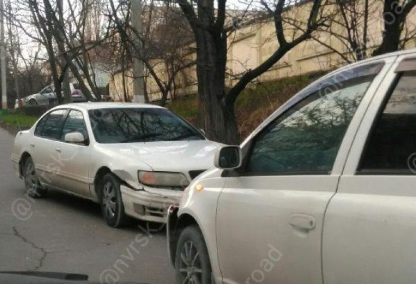 19-летний водитель без прав устроил лобовое ДТП в Новороссийске