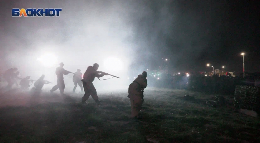 Самый главный праздник: День Победы Новороссийск отметил историческими реконструкциями