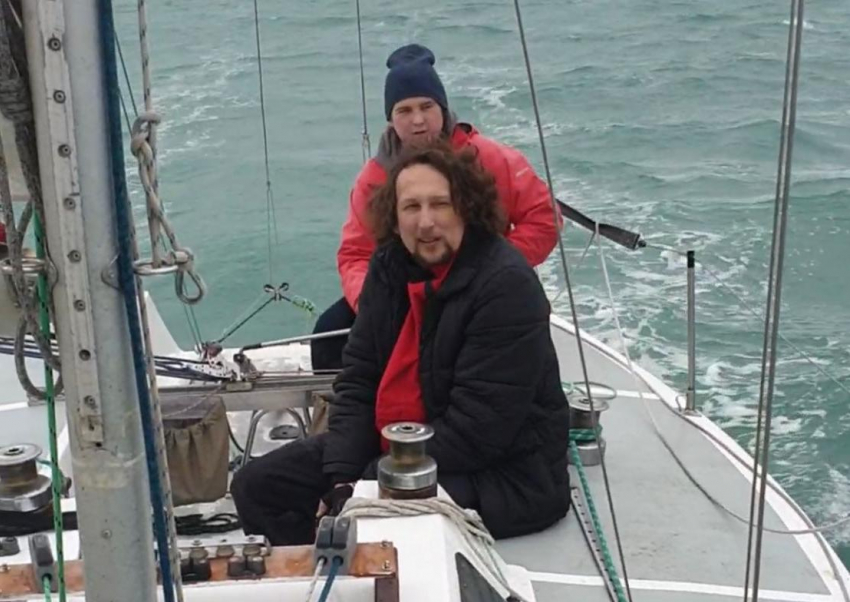 "Мы как пираты": в Новороссийске за яхтсменами устроили погоню 