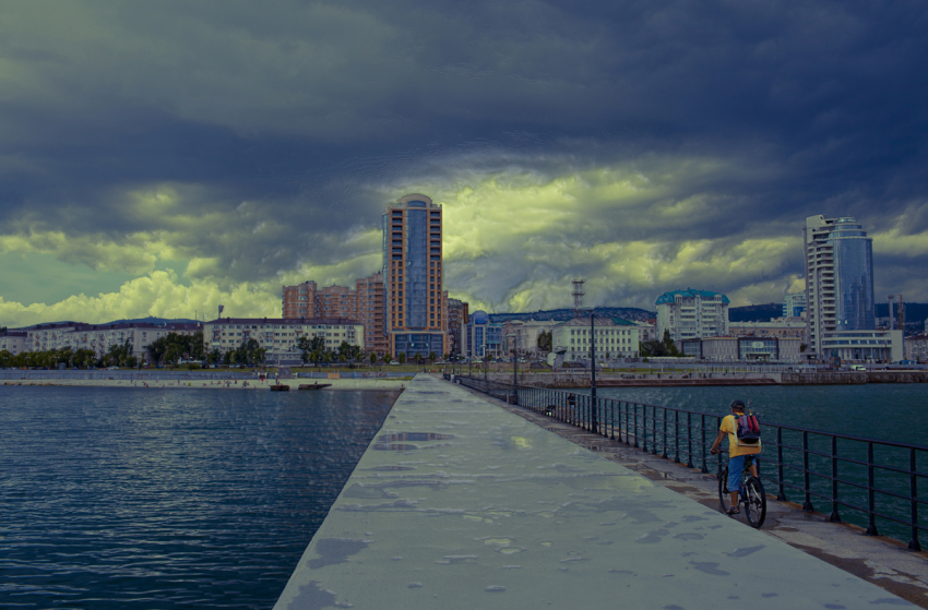 В этот день Новороссийск будет обходиться без солнышка