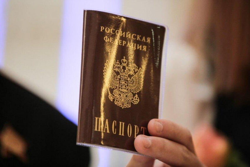 В администрации Новороссийска рассказали, как заменить паспорт или водительские права с истекшим сроком