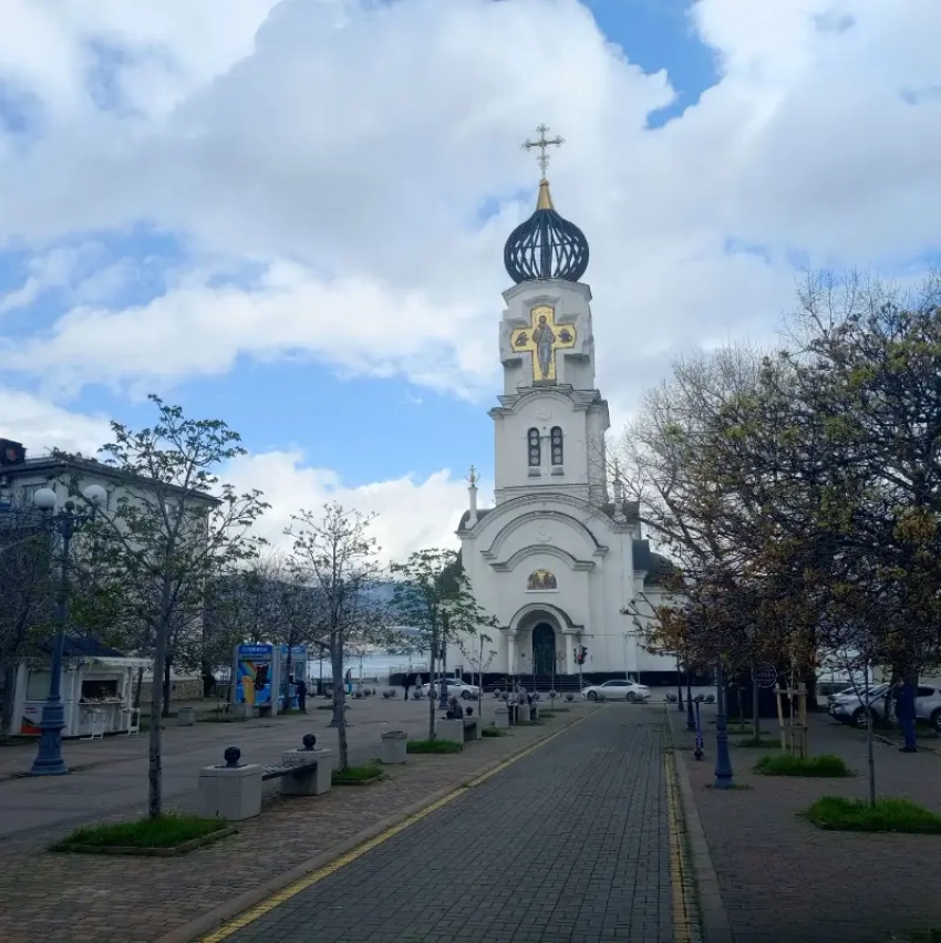 Дожди пока не оставят Новороссийск