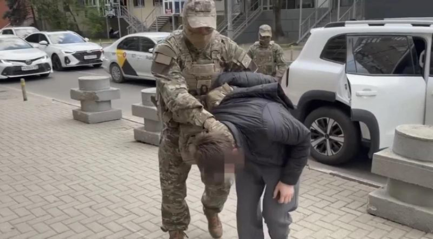 В Геленджике задержали предателя, сливавшего информацию СБУ
