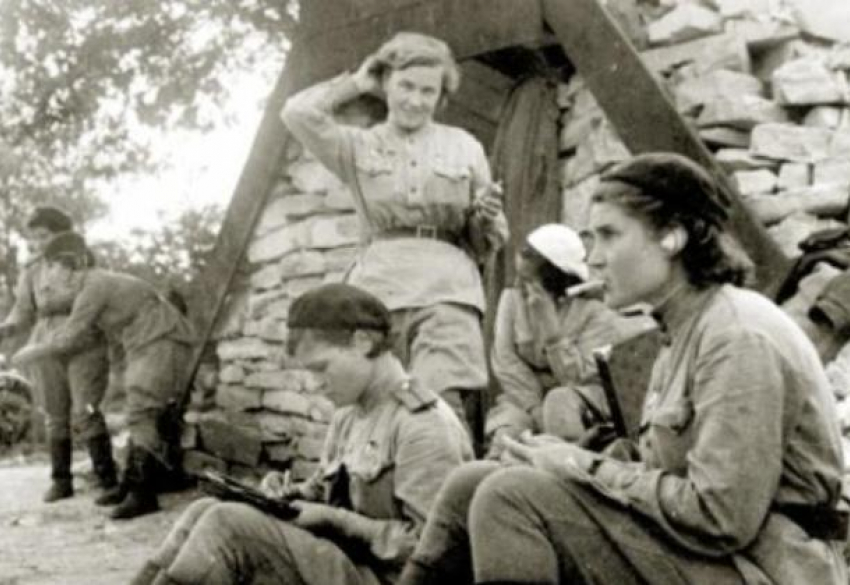 Новороссийск 75 лет назад: поддержать наших солдат прилетели «Ночные ведьмы"
