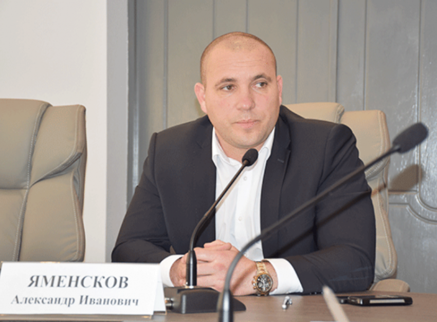 Молитвы многих новороссийцев услышаны: в администрацию вернулся Александр Яменсков