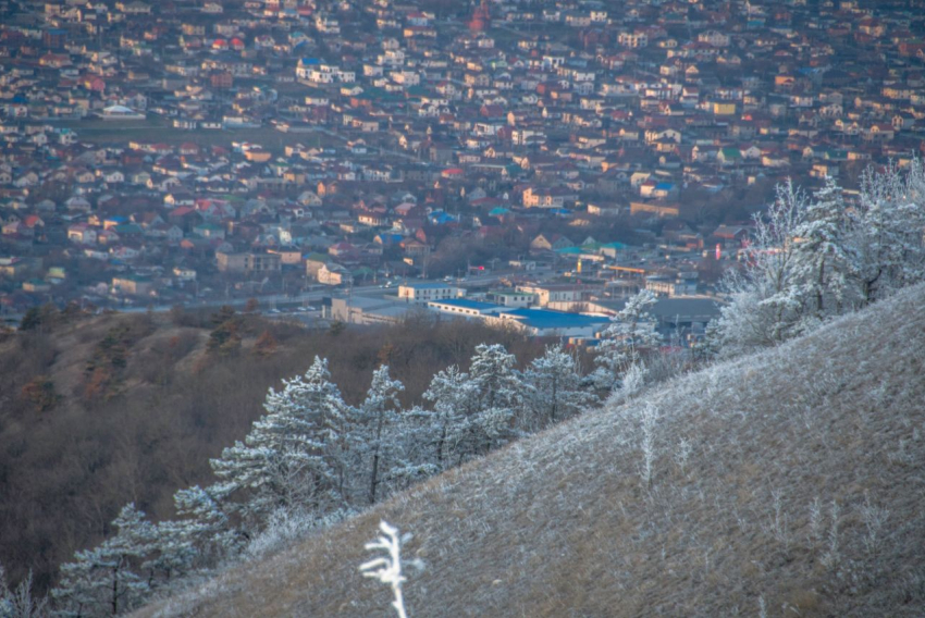 Погода в Новороссийске: зябкий вторник и надежда на солнышко 