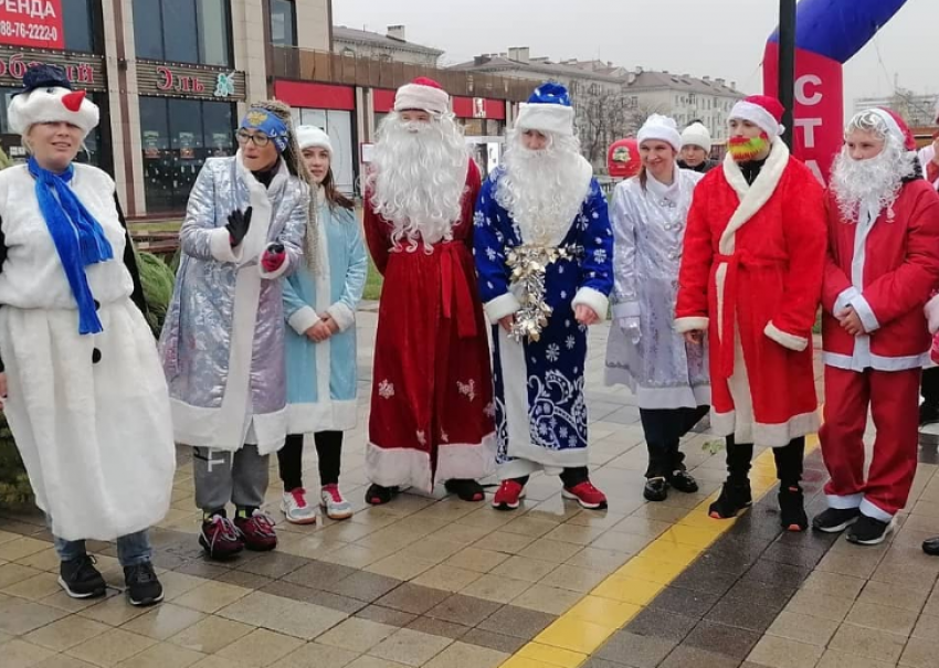 Это надо видеть: Деды Морозы устроят в Новороссийске большой забег