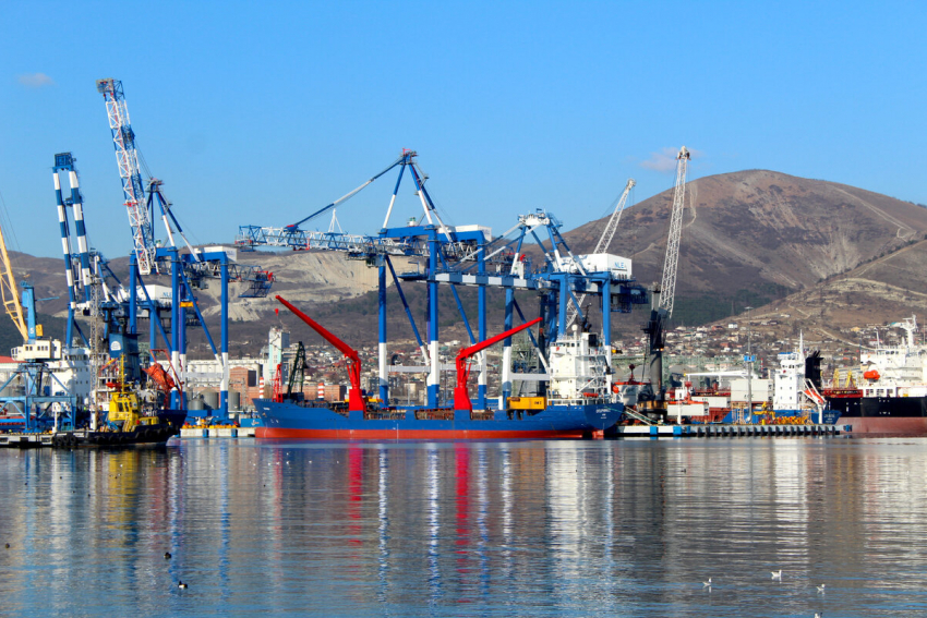 В порту Новороссийска вновь отгружают топливо на экспорт