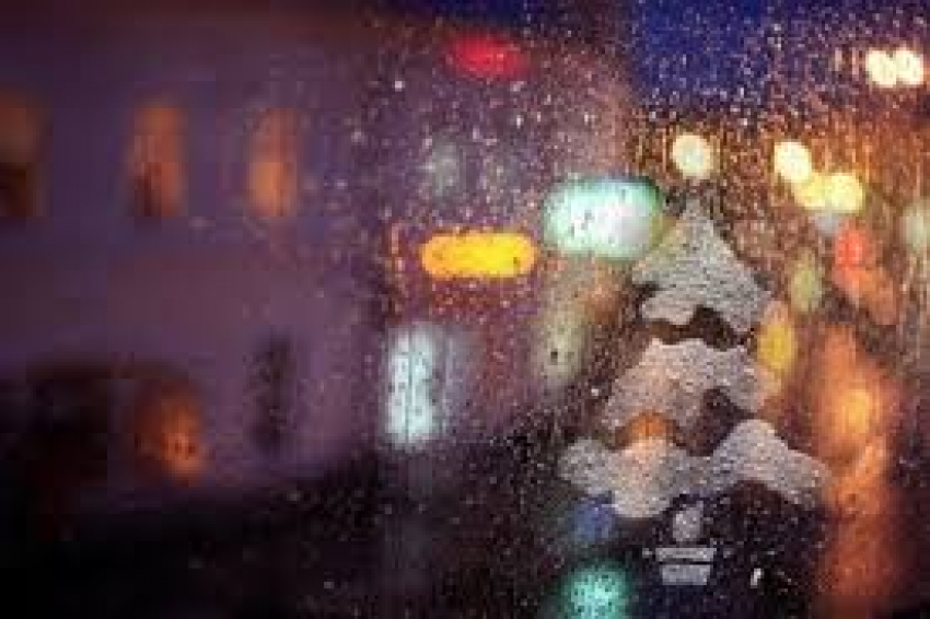 Рождественский сочельник в Новороссийске пройдёт под стук дождя 