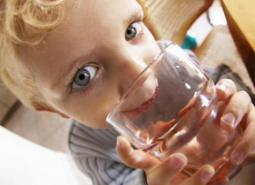Доступна ли питьевая вода школьникам Новороссийска?