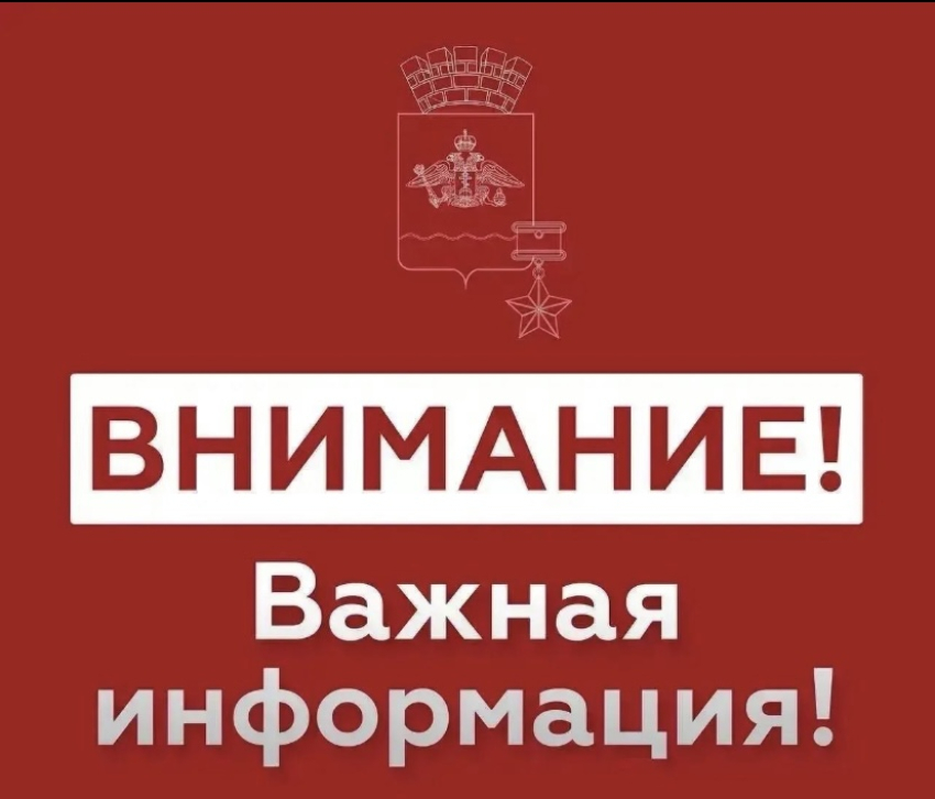 Атака БПЛА в Новороссийске: горят предприятия, обломки упали у жилого дома