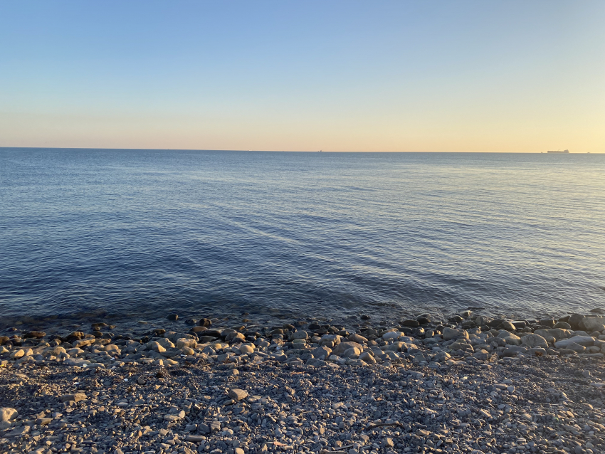 Слишком холодно: когда прогреется море в Новороссийске 