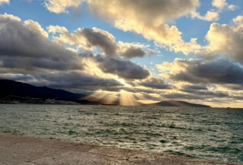 Черному морю «заплатили» миллионы