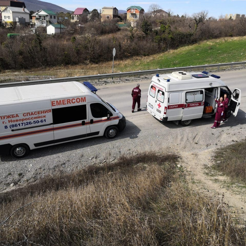 Операция по спасению мотоциклиста развернулась в горах Новороссийска