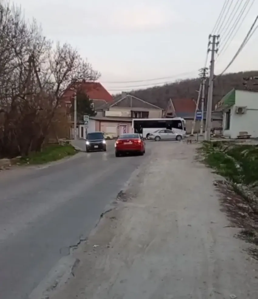 "Слава Богу, без аварий": новороссийцы заждались нормальную дорогу