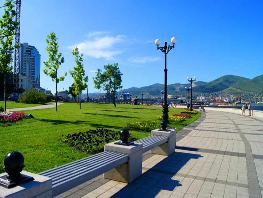 Жаркая и солнечная  пятница ожидает новороссийцев