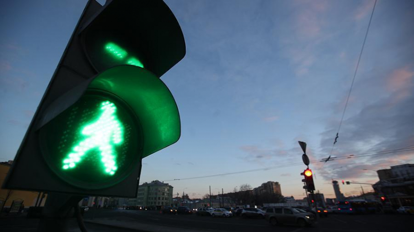 В Новороссийске установят больше светофоров и организуют парковочные места