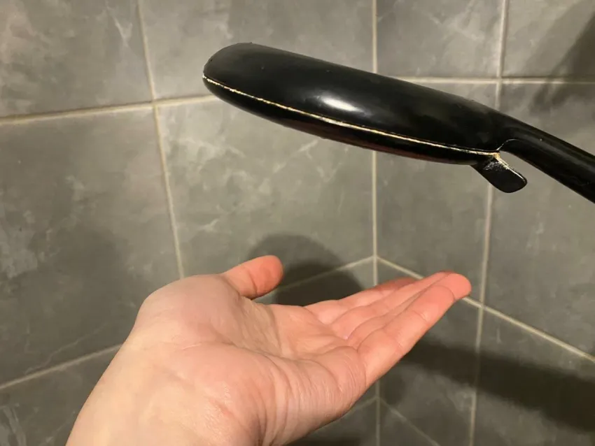 Виноваты туристы: в одном из районов Новороссийска может не хватить холодной воды 