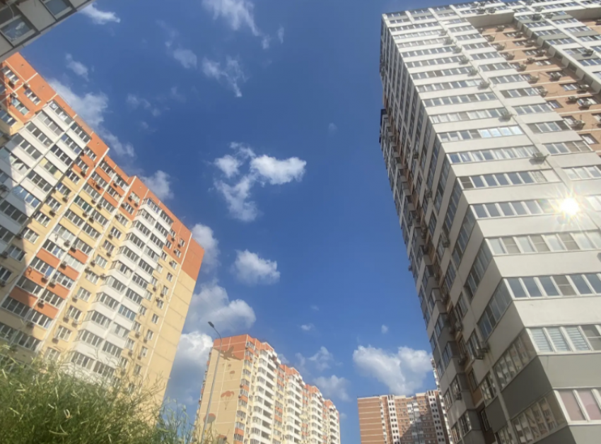 Праздник «лужайки»: в России отмечается День ипотеки
