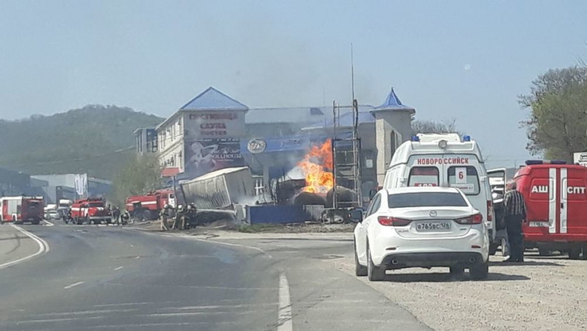 Пожар на АЗС во Владимировке локализован, никто из новороссийцев не пострадал