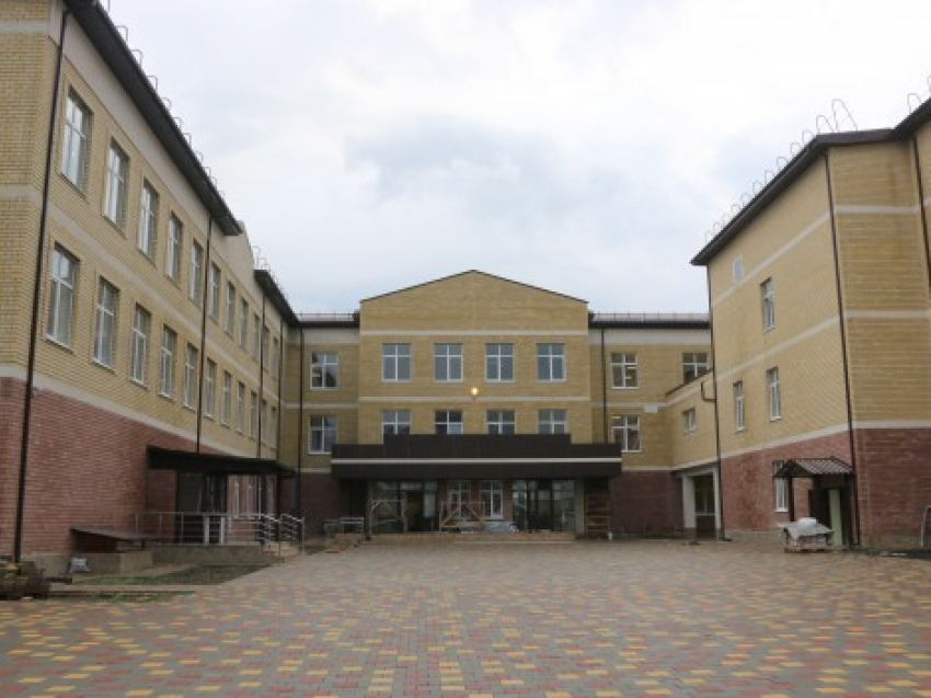 В Новороссийске открывается новая школа